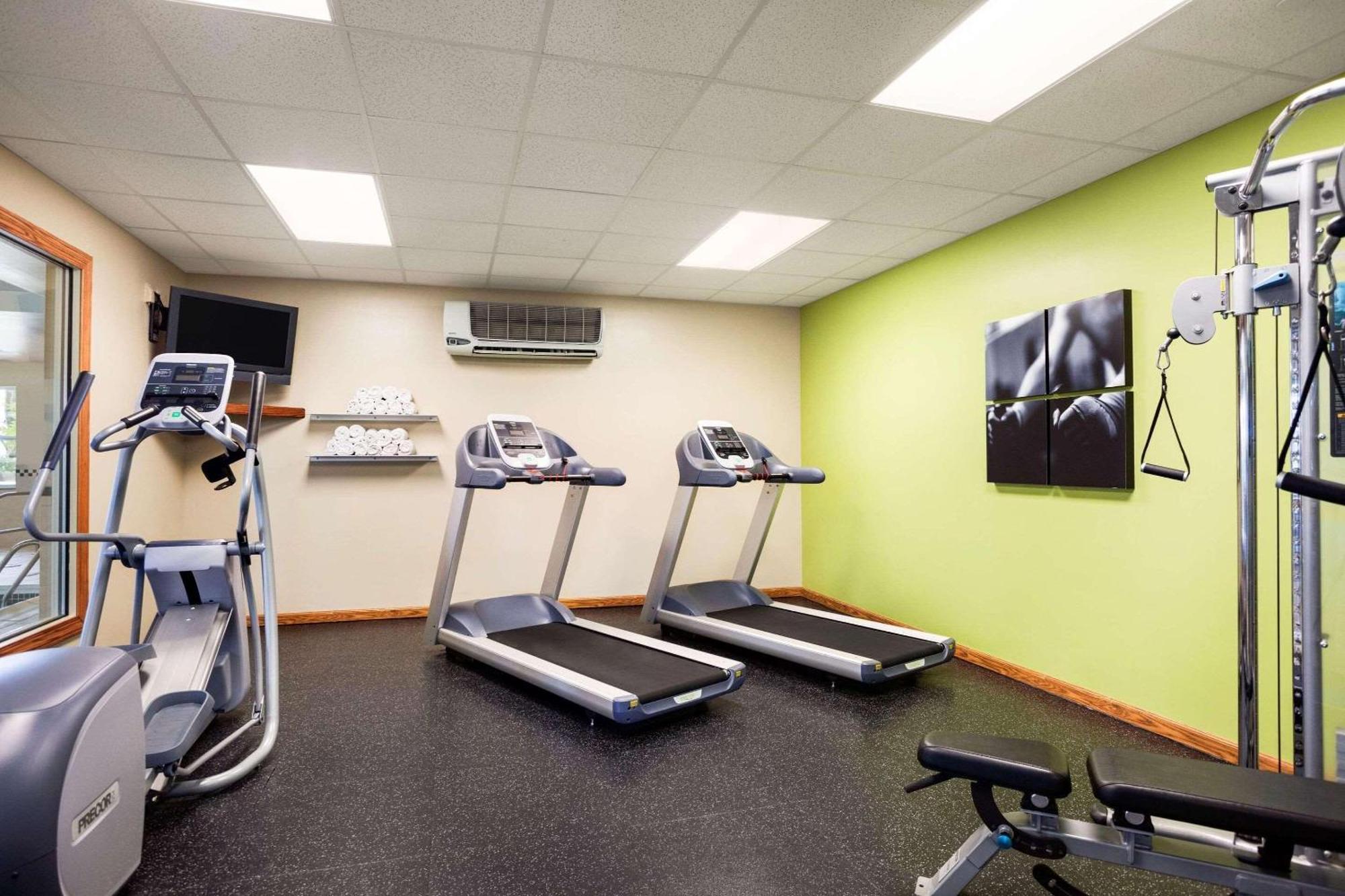 Country Inn & Suites By Radisson, Ithaca, Ny Экстерьер фото