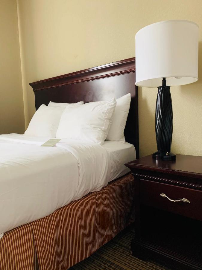 Country Inn & Suites By Radisson, Ithaca, Ny Экстерьер фото